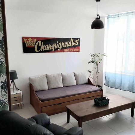 Вилла Grand T3 Calme Et Lumineux 4-6 Personnes Moux Экстерьер фото